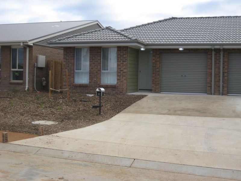 8 Herring Place, Macgregor ACT 2615