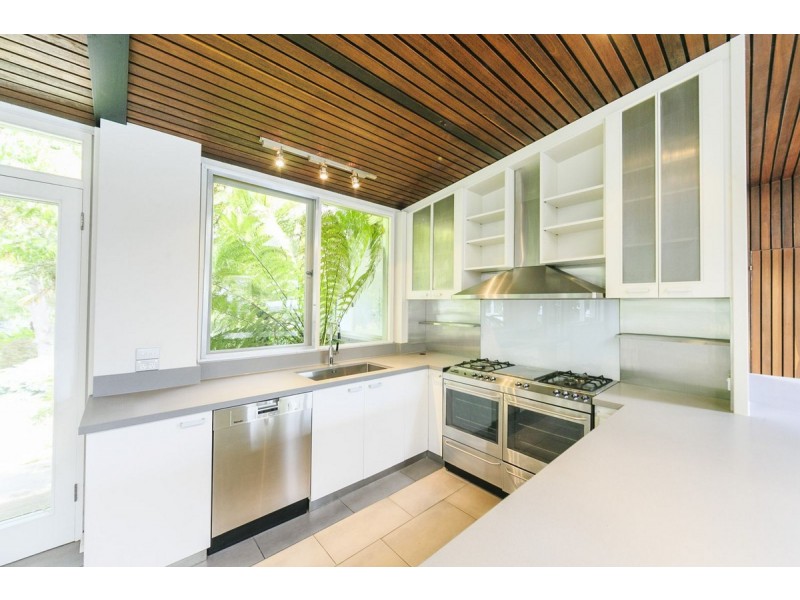 7 Canterbury Crescent, Deakin ACT 2600