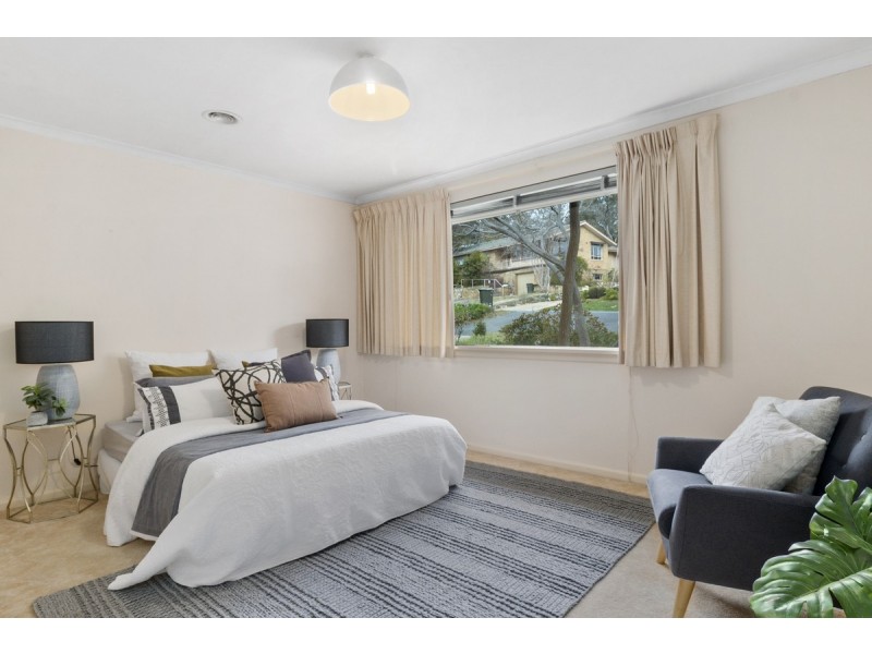 11 Dugan Street, Deakin ACT 2600