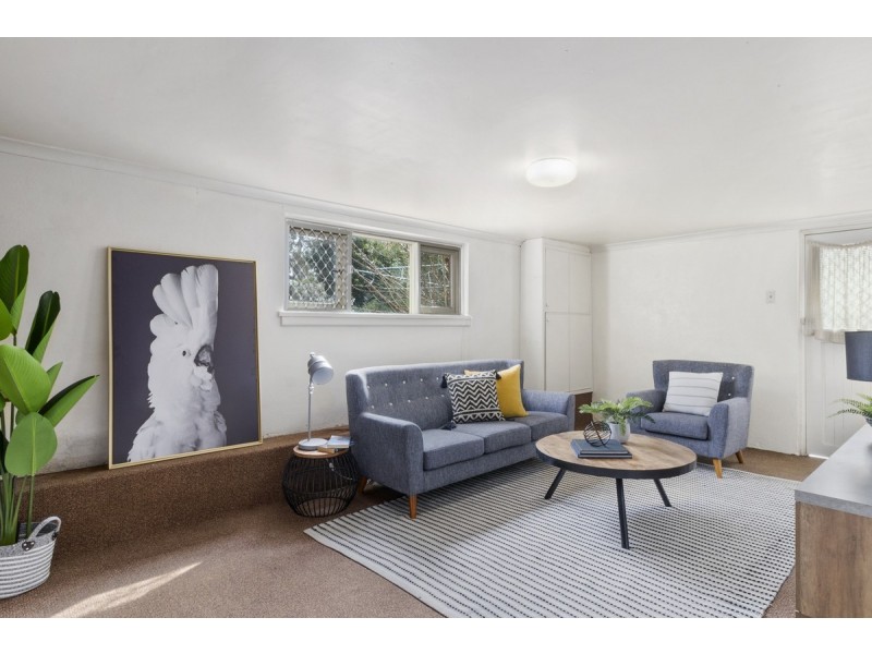 11 Dugan Street, Deakin ACT 2600
