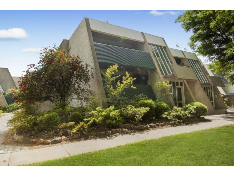 3/8 Howitt Street, Kingston ACT 2604