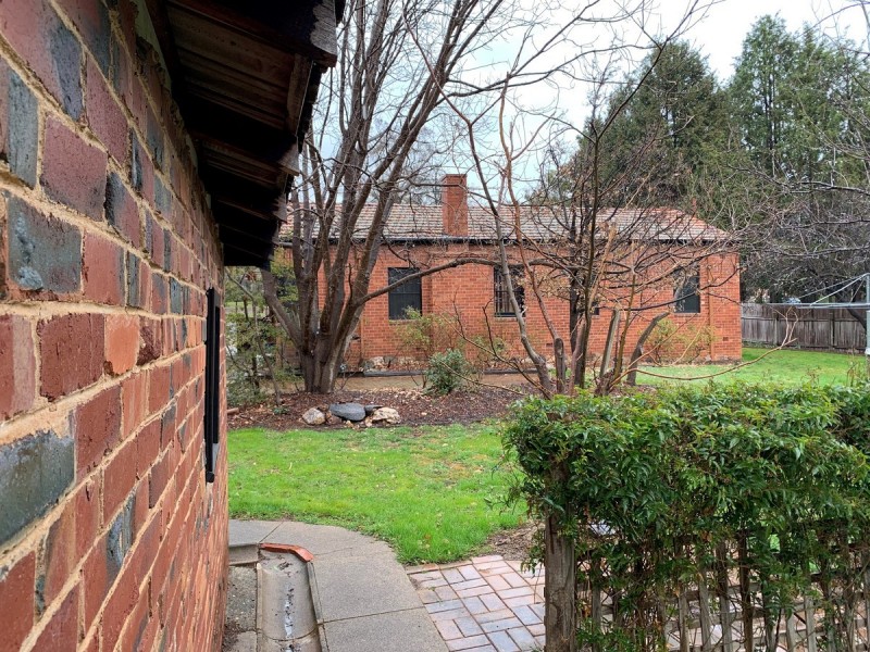 81 Captain Cook Crescent, Narrabundah ACT 2604