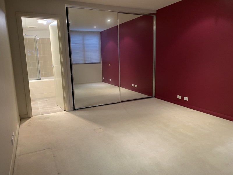 24/2 Eldridge Street, Garran ACT 2605