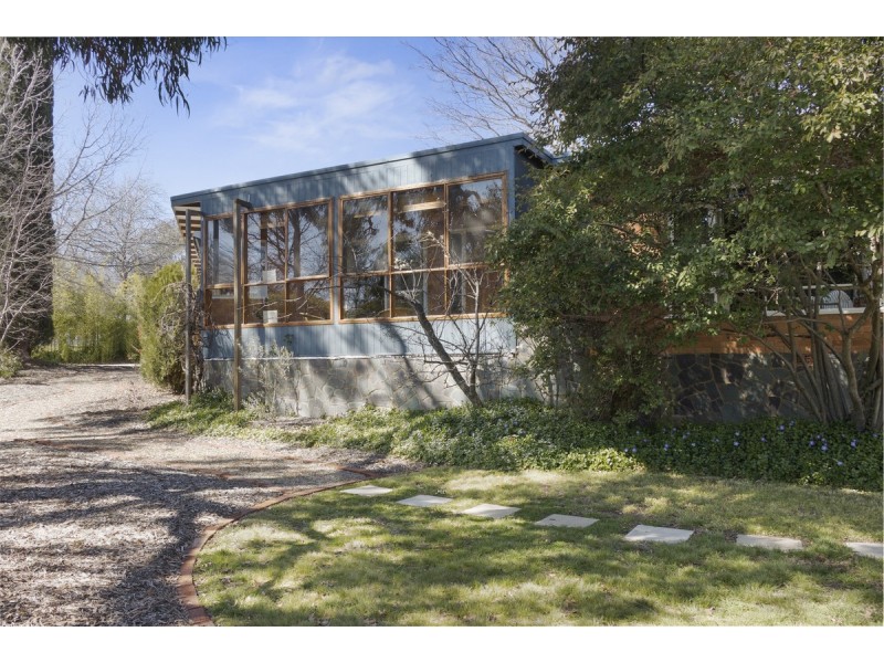 135 La Perouse Street, Narrabundah ACT 2604