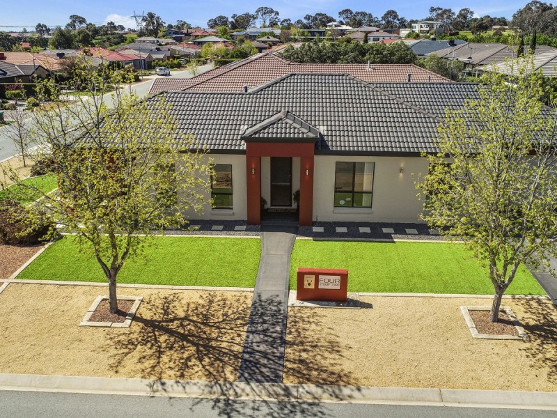 4 Stump Jump Crescent, Dunlop ACT 2615