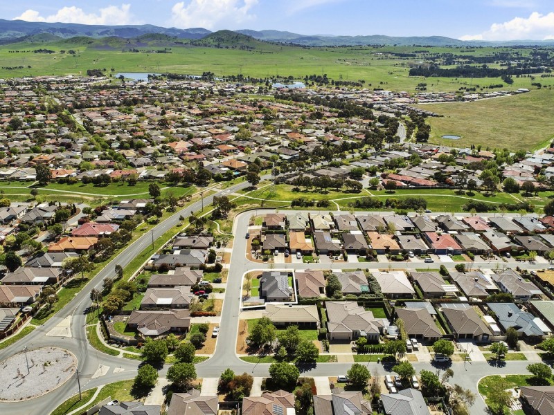 4 Stump Jump Crescent, Dunlop ACT 2615