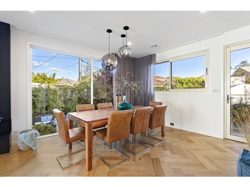 16 Schlich Street, Yarralumla ACT 2600