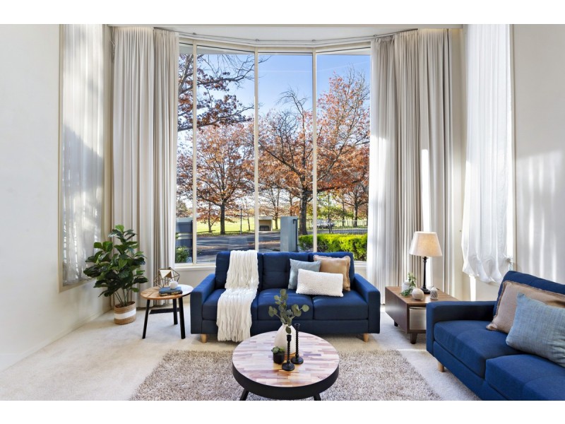 16 Schlich Street, Yarralumla ACT 2600