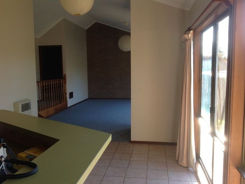 22/1 Evergood Close, Weston ACT 2611