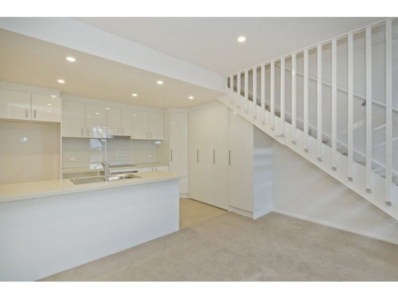 2/30-36 Dooring Street, Dickson ACT 2602