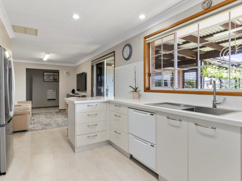 1 Fielder Place, Florey ACT 2615