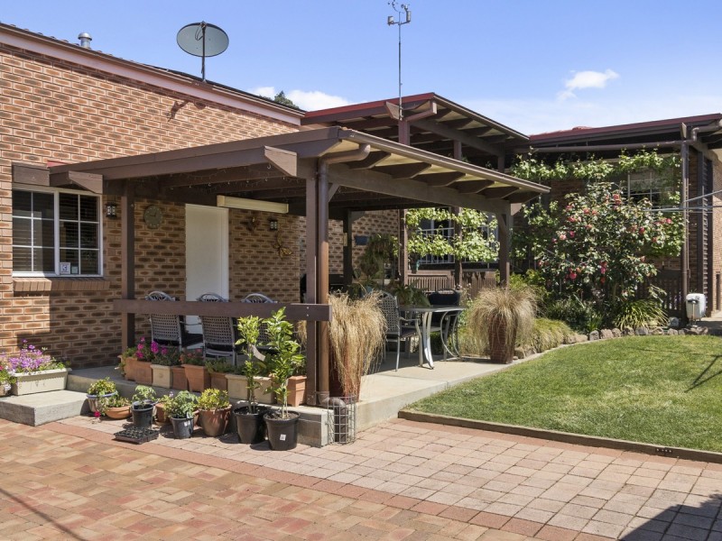 1 Fielder Place, Florey ACT 2615