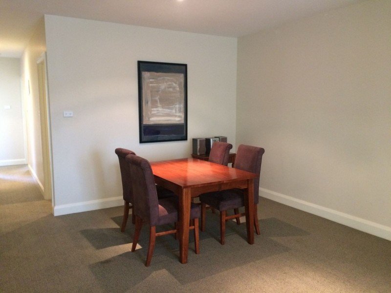 87/5 Empire Circuit, Forrest ACT 2603