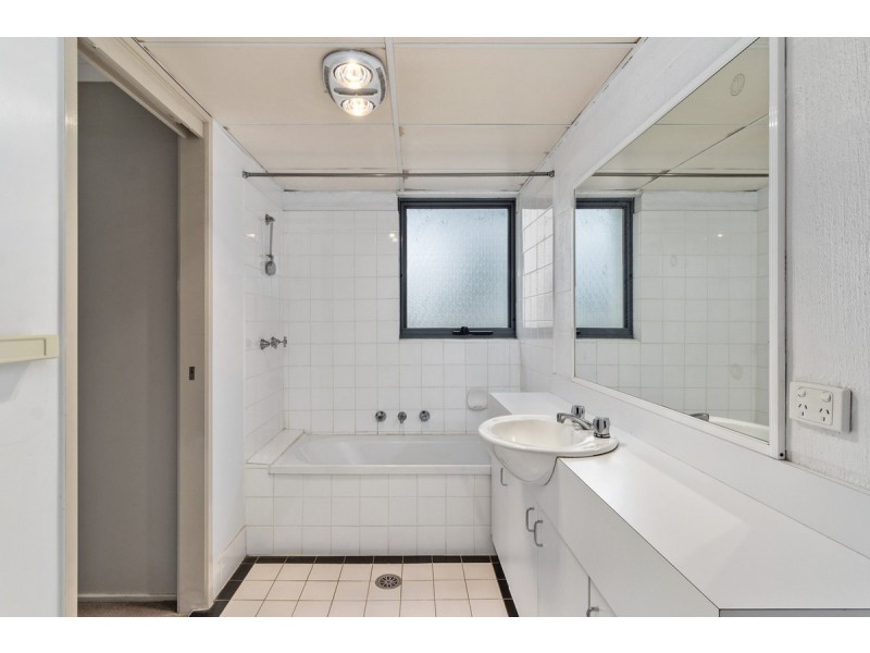 17/1 Tauss Place, Bruce ACT 2617