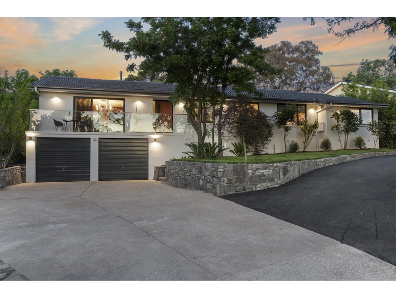 25 Glasgow Street, Hughes ACT 2605