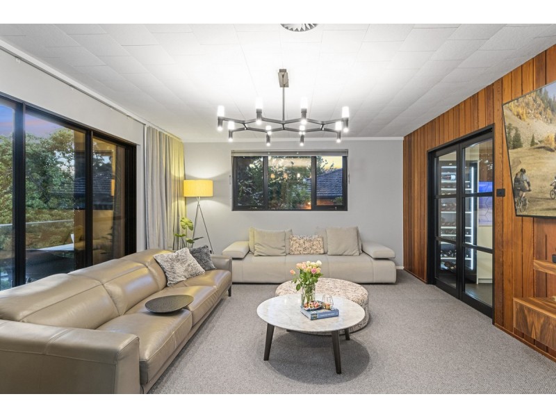 25 Glasgow Street, Hughes ACT 2605