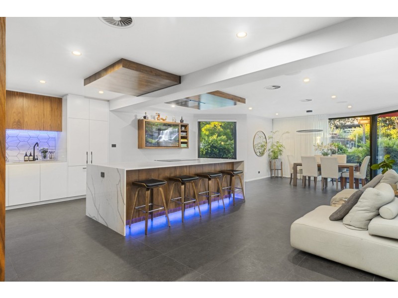 25 Glasgow Street, Hughes ACT 2605