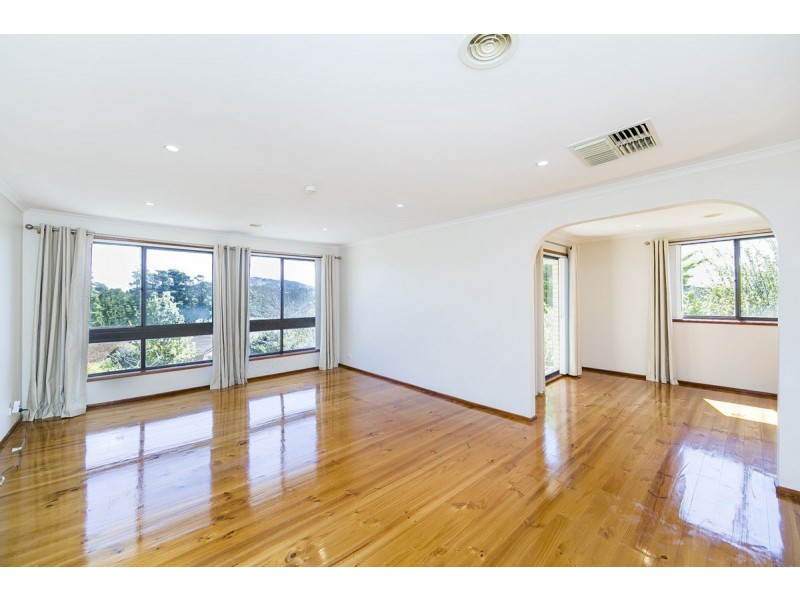 2 Gratton Place, Isaacs ACT 2607