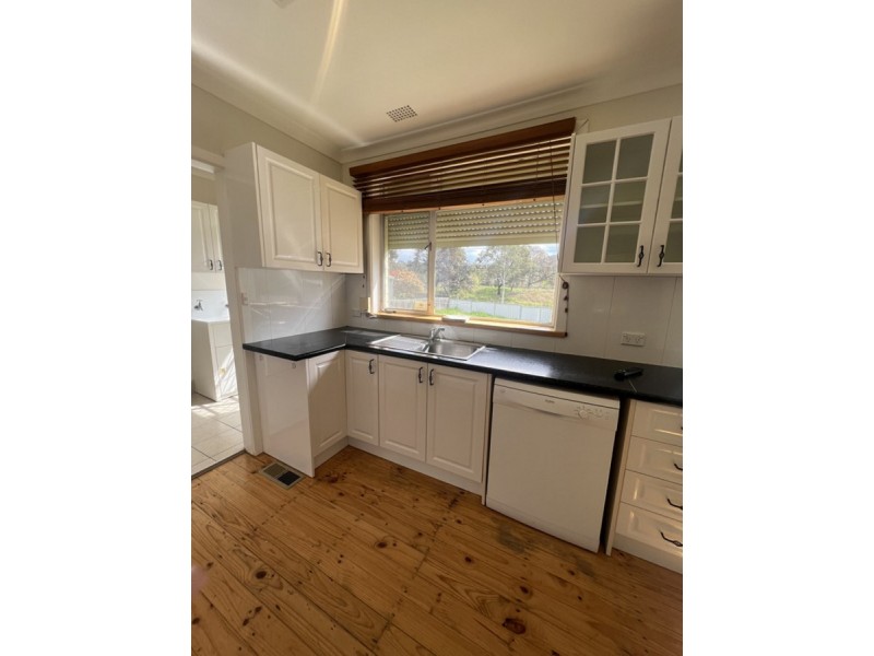 40 Pridham Street, Farrer ACT 2607