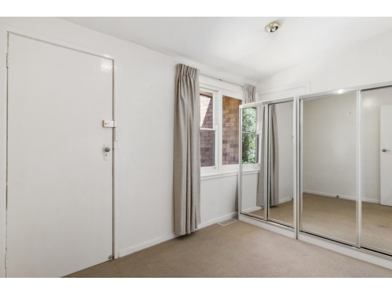 9 Hartog Street, Griffith ACT 2603