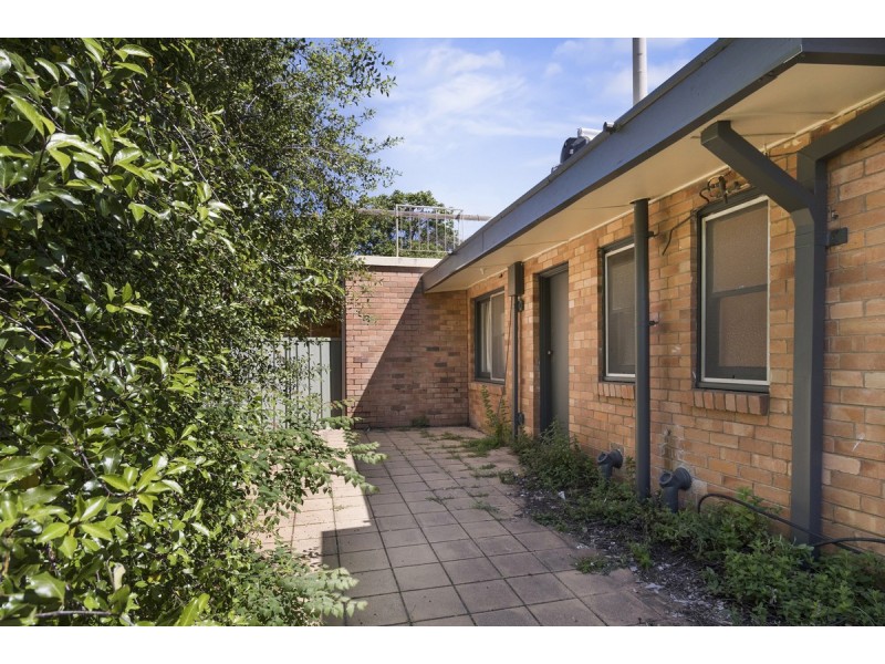 9 Hartog Street, Griffith ACT 2603