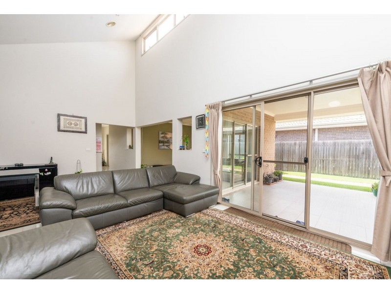 125 Christina Stead Street, Franklin ACT 2913