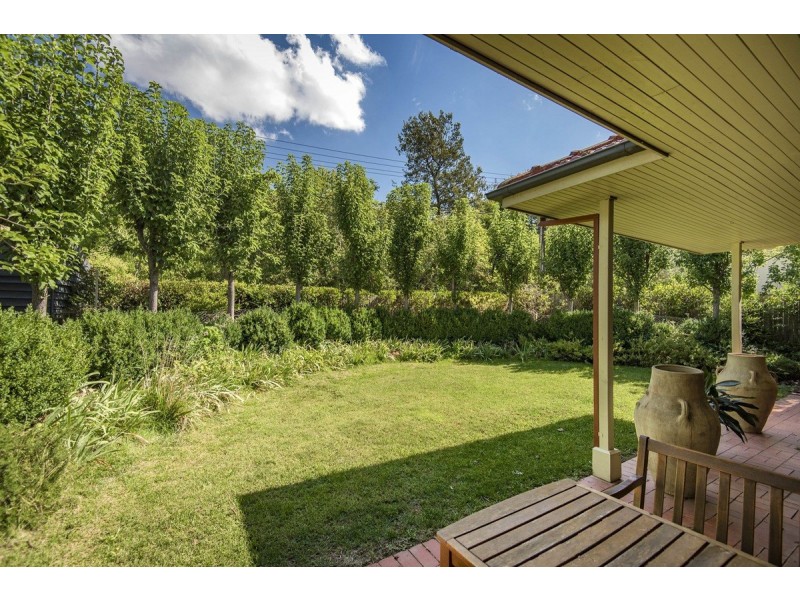 26 Meehan Gardens, Narrabundah ACT 2604