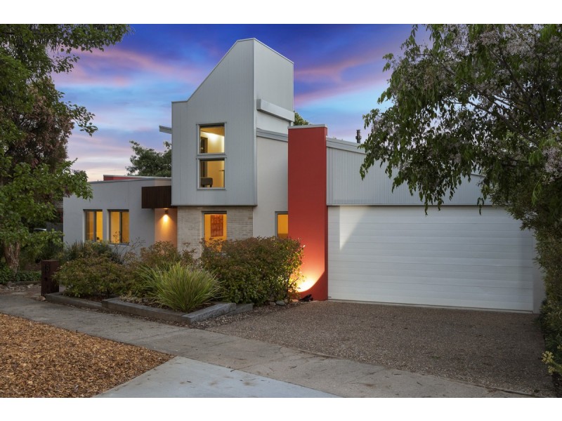 18 Cassinia Street, O’connor ACT 2602