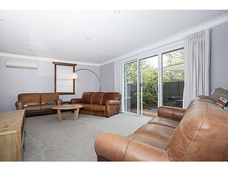 14 Toolambi Street, Narrabundah ACT 2604