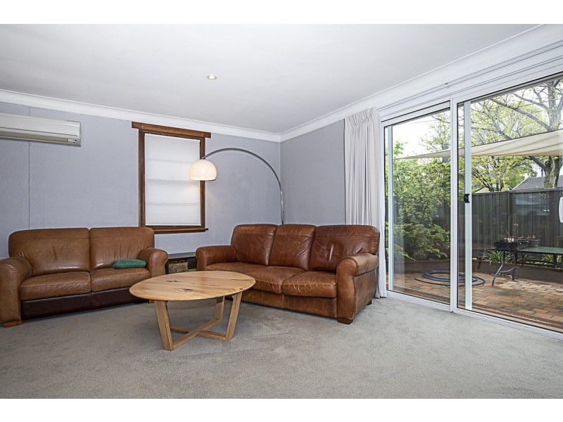 14 Toolambi Street, Narrabundah ACT 2604