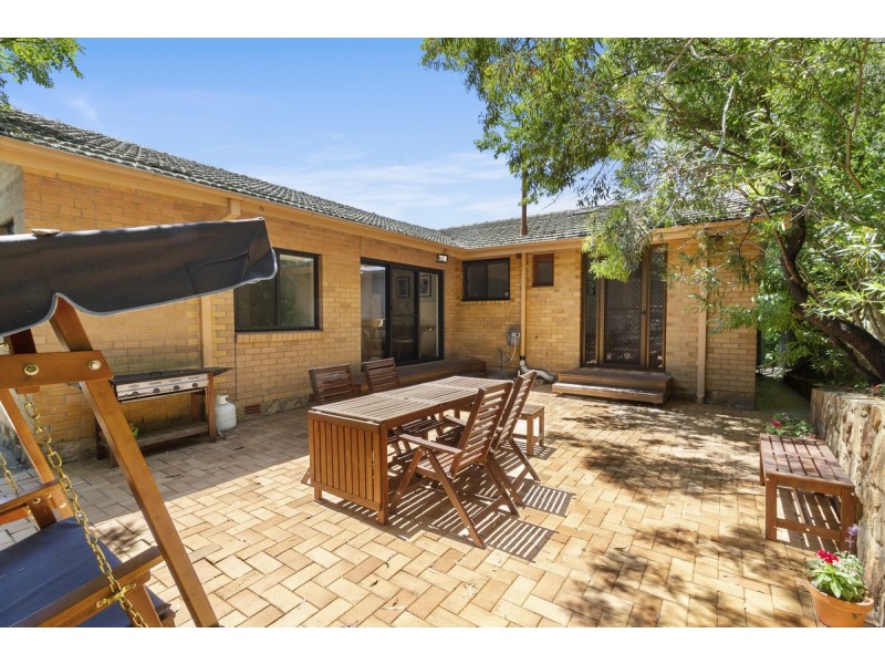 14 Dugan Street, Deakin ACT 2600