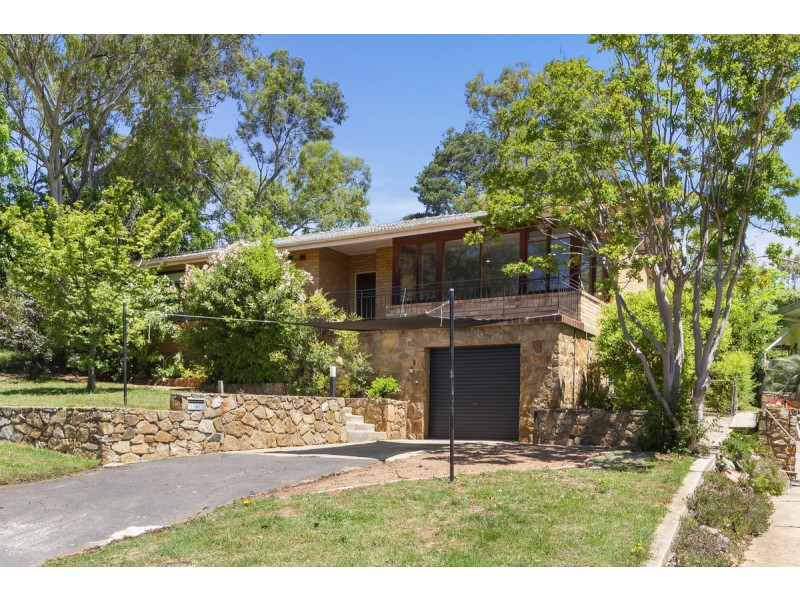 14 Dugan Street, Deakin ACT 2600