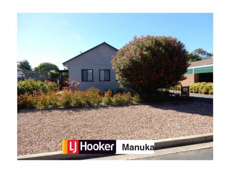 8 Gymea Street, Narrabundah ACT 2604