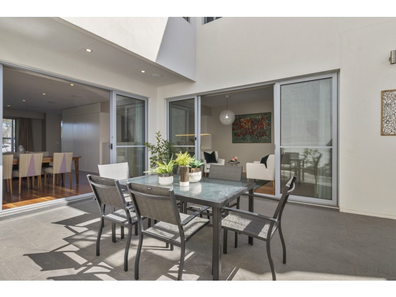 67 Cunningham Street, Kingston ACT 2604