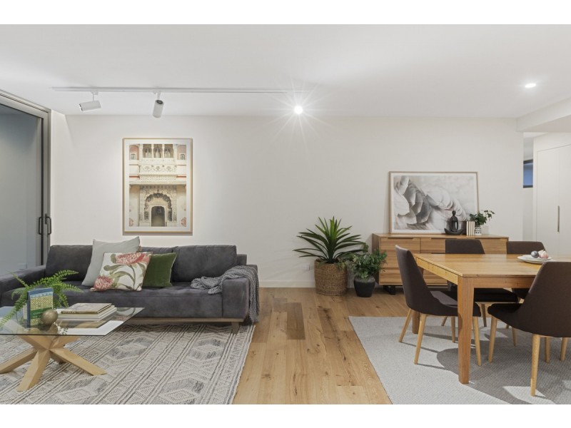 1/22 Canberra Avenue, Forrest ACT 2603