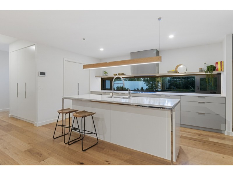 1/22 Canberra Avenue, Forrest ACT 2603