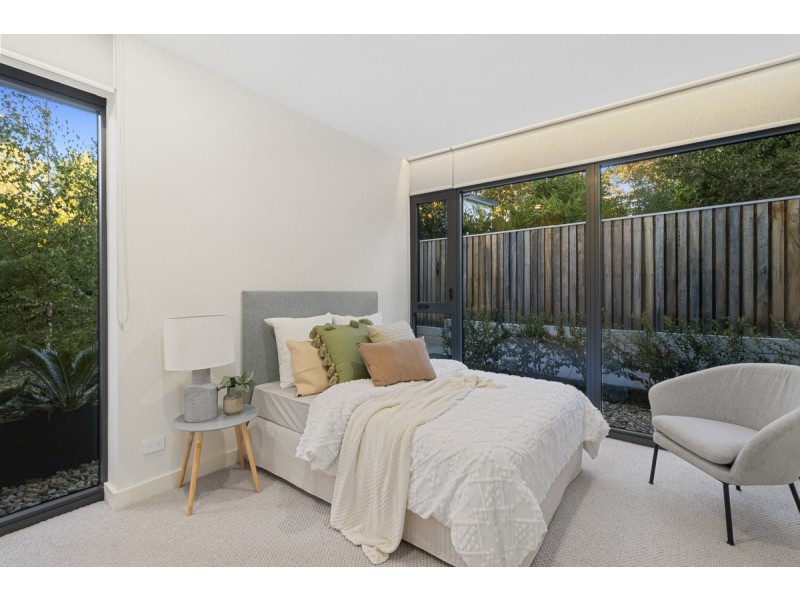 1/22 Canberra Avenue, Forrest ACT 2603