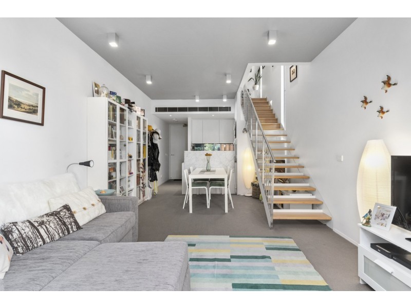 18/3 Burbury Close, Barton ACT 2600