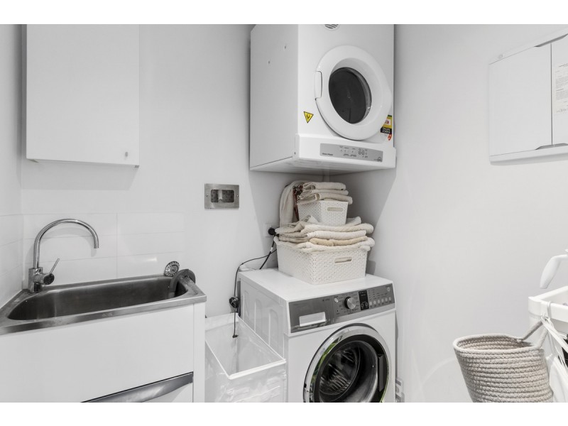 18/3 Burbury Close, Barton ACT 2600