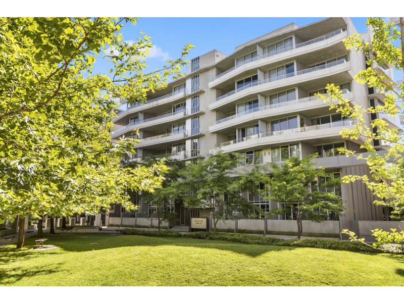 18/3 Burbury Close, Barton ACT 2600