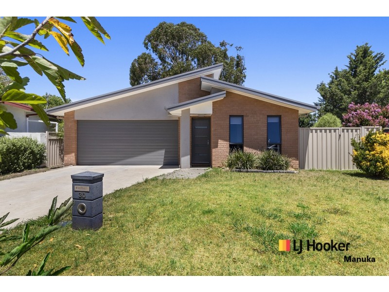30 Wambool Street, Narrabundah ACT 2604