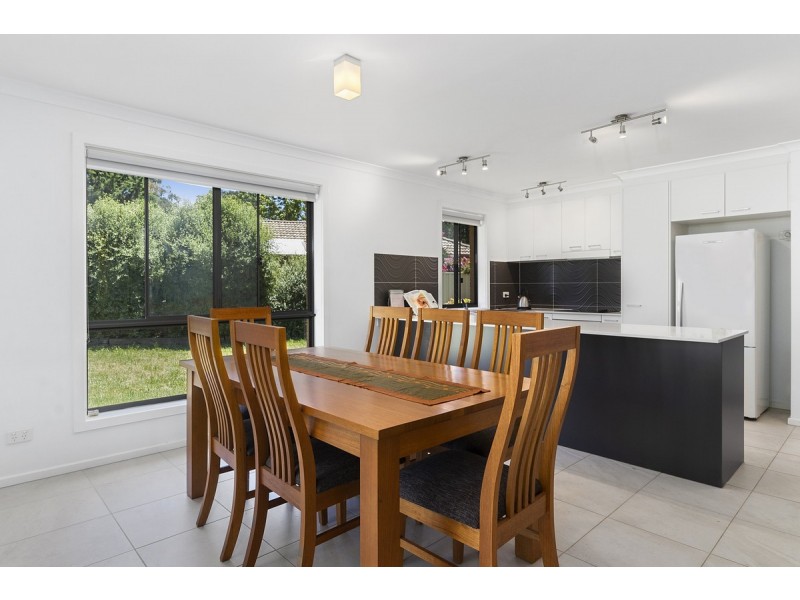 30 Wambool Street, Narrabundah ACT 2604