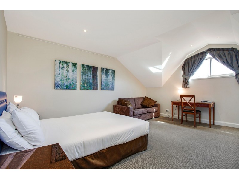 75/8 Dominion Circuit, Forrest ACT 2603