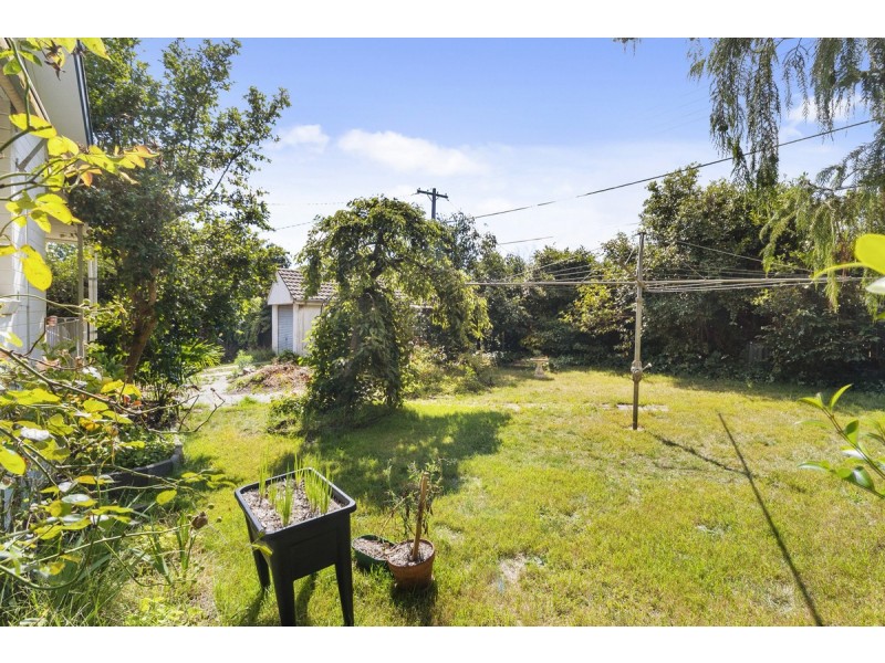 102 Irvine Street, Watson ACT 2602