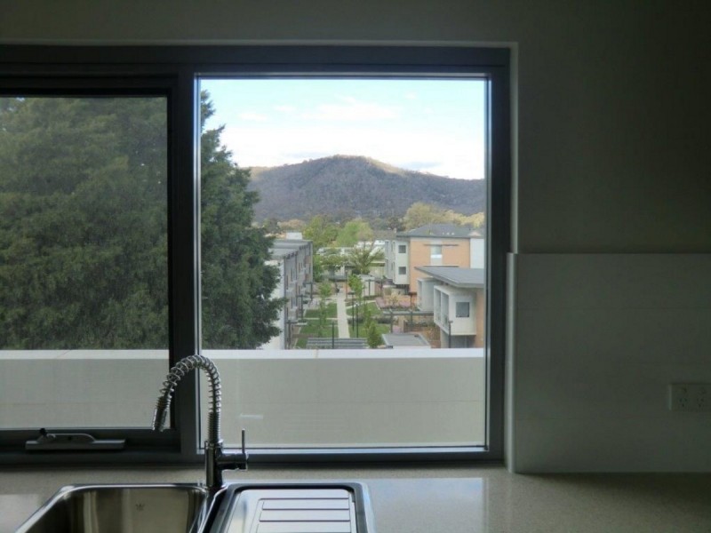 73/10 Ipima Street, Braddon ACT 2612