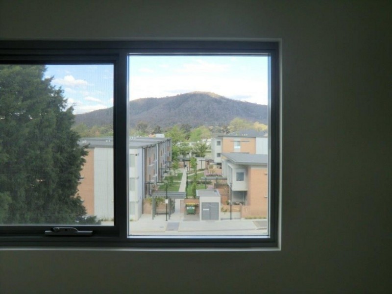 73/10 Ipima Street, Braddon ACT 2612