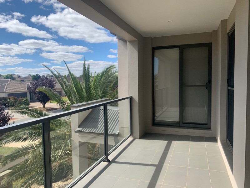 8 Haven Street, Harrison ACT 2914