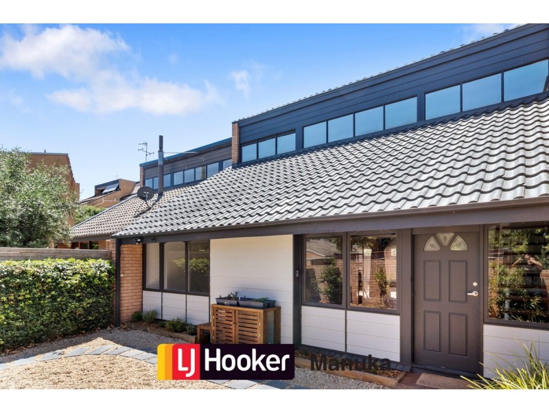 17 Boothby Place, Garran ACT 2605