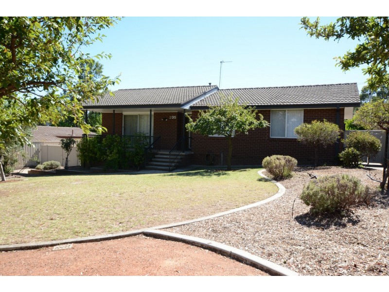 235 Wheeler Cres,, Wanniassa ACT 2903