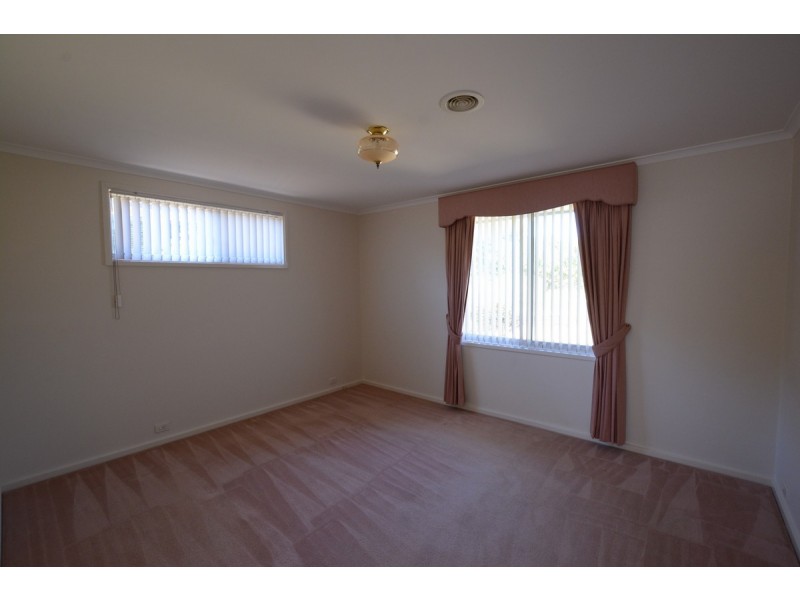 235 Wheeler Cres,, Wanniassa ACT 2903